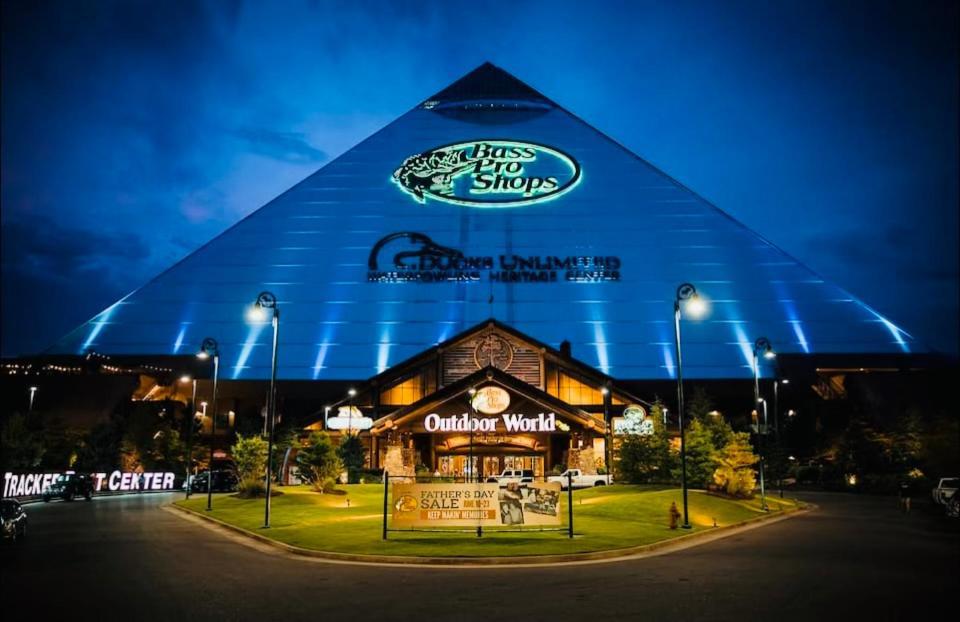 Tiger'S Place Near U Of M Memphis Exterior photo